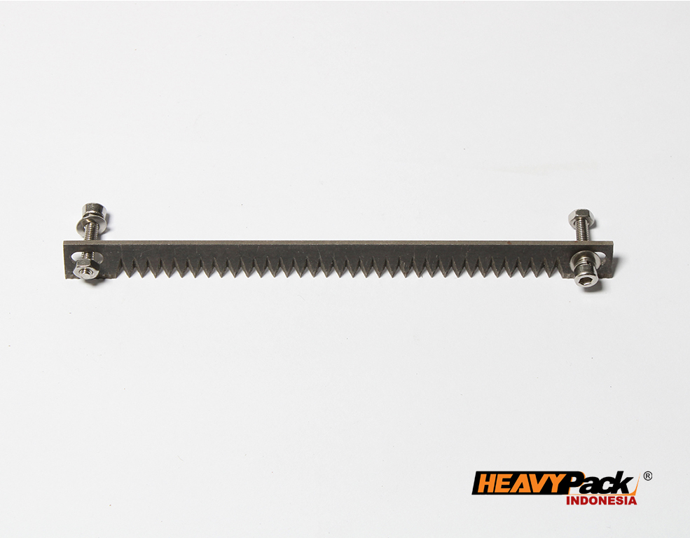 Knife 12CM FZL 100 merupakan sparepart mesin FZL 100 untuk pemotong sachet